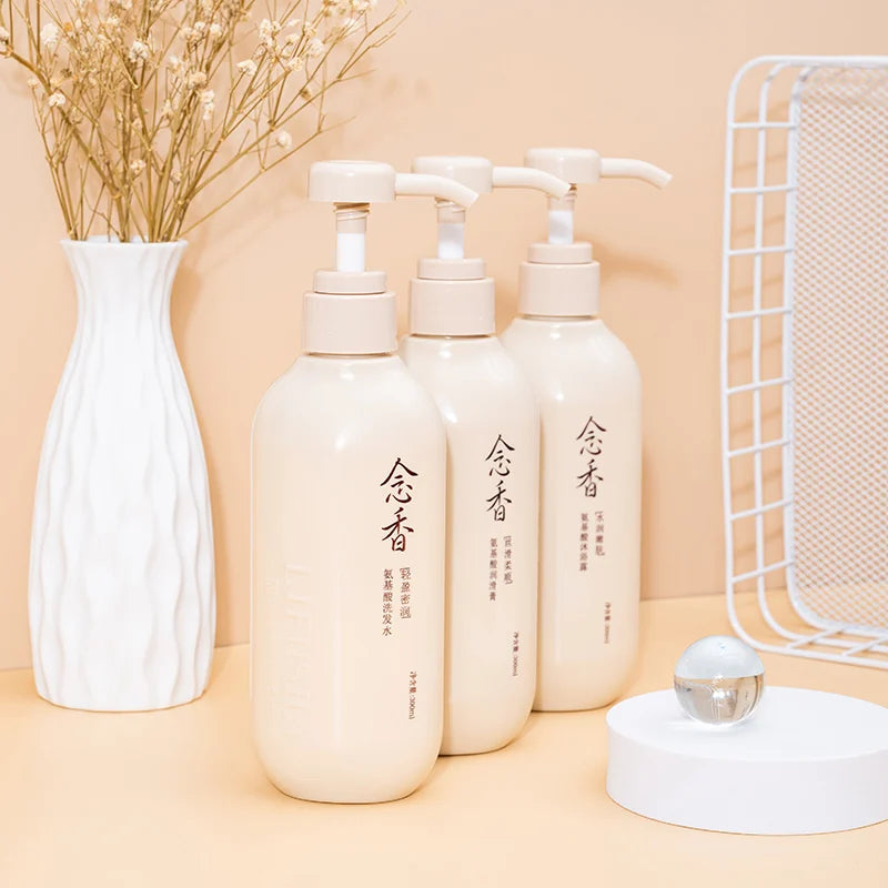SAKURA JAPANESE SHAMPOO